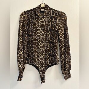 EMBER Women’s Leopard Print Long Sleeve Bodysuit Size S Stylish & Trendy